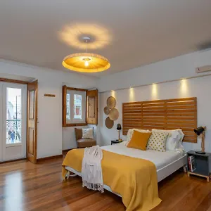 Apartment Superb Overlooking Graca In, Lisbon
