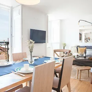 Apartment Libest Bica 1 - Cordoeiros, Lisbon